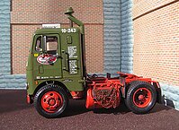 white_freightliner_coe_4x2_cf_003.jpg