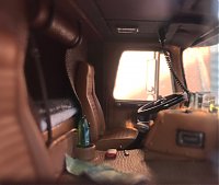 white_road_commander_2_030.jpg