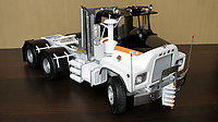 Mack_dm600_001.jpg