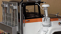Mack_dm600_012.jpg