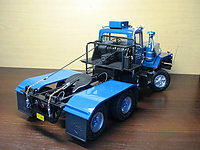 Mack_dm800_004.jpg