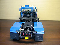 Mack_dm800_005.jpg