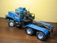 Mack_dm800_008.jpg