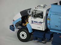 ford_lnt_8000_refuse_truck_022.jpg