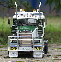 kenworth_s900_005.jpg