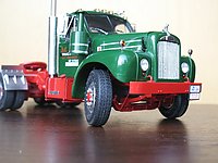 mack_b-61_014.jpg
