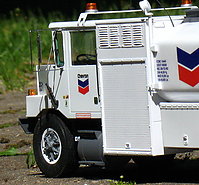oshkosh_r11_008.jpg