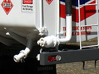 oshkosh_r11_016.jpg