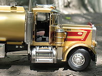 peterbilt_359_010.jpg