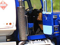 peterbilt_359_tank_truck_011.jpg