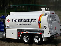 peterbilt_359_tank_truck_017.jpg