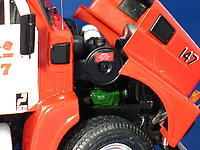 volvo_n-10_recovery_truck_012.jpg