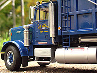 freightliner_heavy_dumper_truck_017.jpg