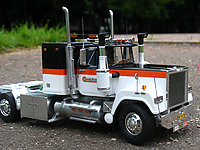 mack_superliner_014.jpg