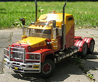 mack_valueliner_017.jpg
