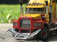 mack_valueliner_018.jpg