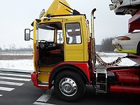 man_f8_008.jpg