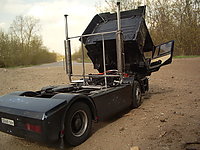 man_f2000_012.jpg