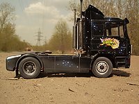 man_f2000_015.jpg