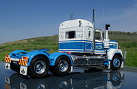 mack_superliner_australia_003.jpg